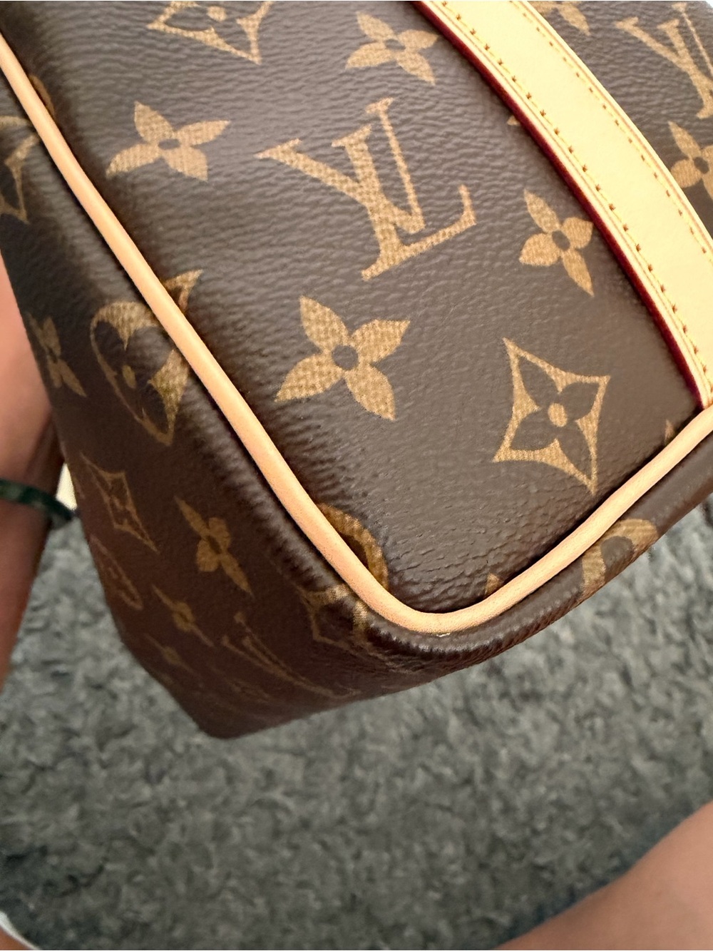 Louis Vuitton Speedy Bandouliere 25 Bag - Picture 11 of 16